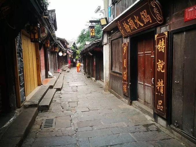别克君威的保值率怎么样?二手君威可以买吗?_别克君威的保值率怎么样?二手君威可以买吗?红迪网平台,最新资讯、讨论和分享